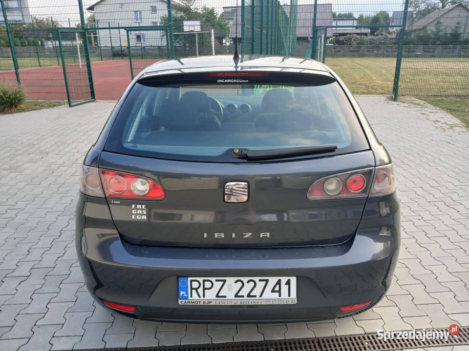 Seat Ibiza LIFT 2006 14 GAZ KLIMA Manualna Przeworsk sprzedam
