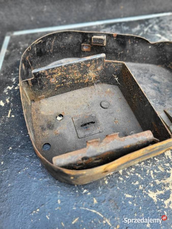 DKW RT 200 H RT250 PUSZKA NARZĘDZIOWA Mocowania i uchwyty