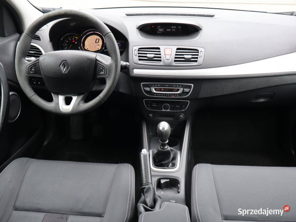 Renault Megane 14 TCe czujnik parkowania Megane Katowice