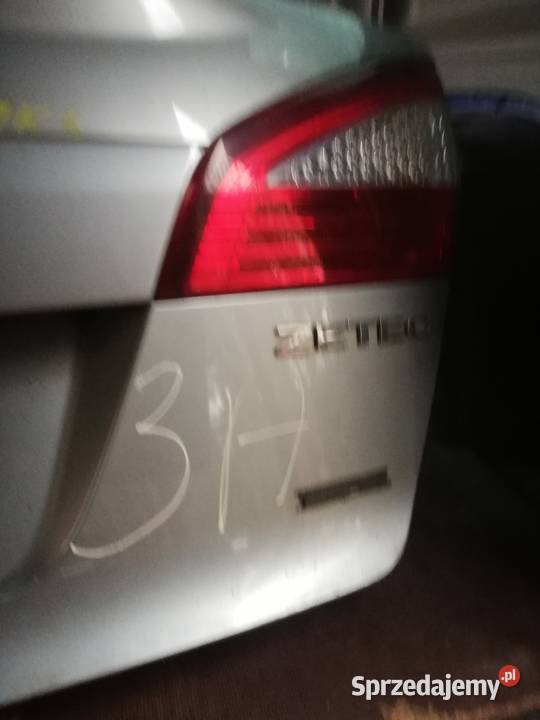 Mondeo MK4 klapa tylna hatchback checzbek części blacharskie Kielce sprzedam