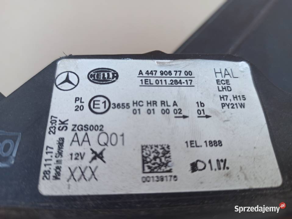 MERCEDES VITO W447 REFLEKTOR LEWY LAMPA LEWA Trzciel