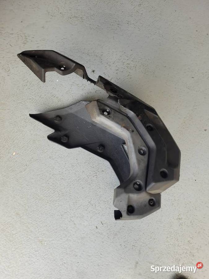 YAMAHA MT 125 OEM PŁUG OSŁONA SILNIKA