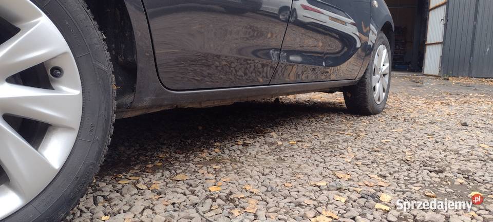 opel corsa e 12 16v 90 uszkodzony przódpali Samochody osobowe Kraków