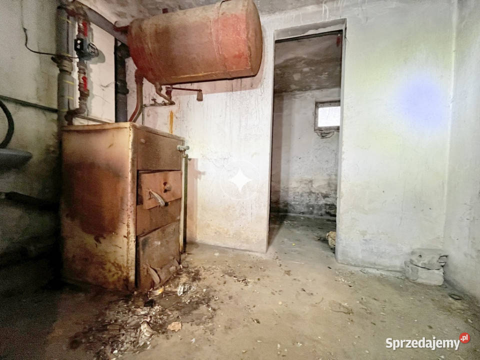 Duży dom do adaptacji w centrum Szczebrzeszyna lubelskie Szczebrzeszyn