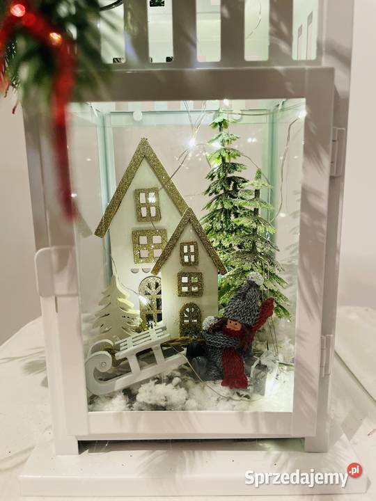 Świąteczna latarnia LED zimowa sceneria z Latosówka