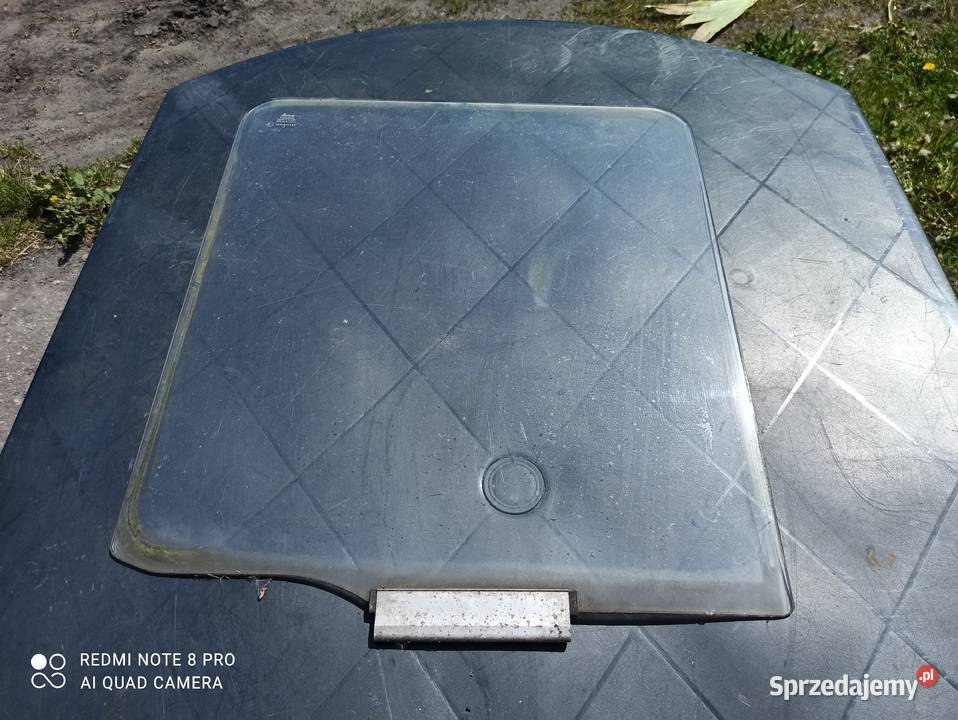 Szyba boczna prawa MAN L2000 Karoseria Bednary sprzedam