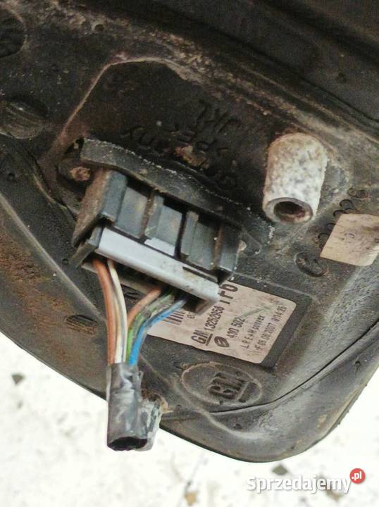 LUSTERKO PRAWE 5PIN EUROPA 13252956 Opel Astra