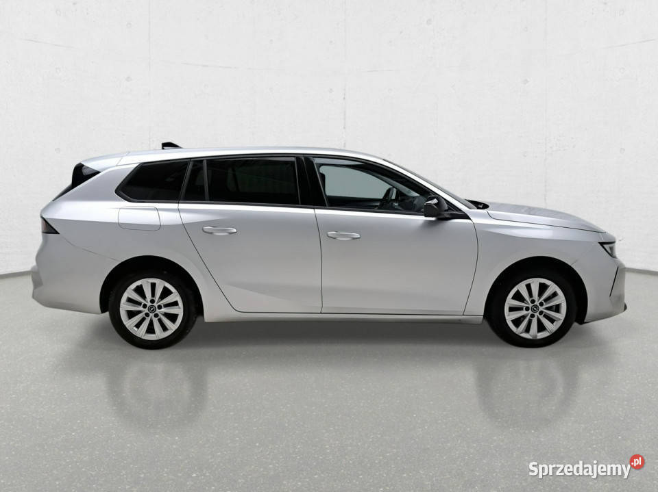 Opel Astra L 2021 131KM Komorniki