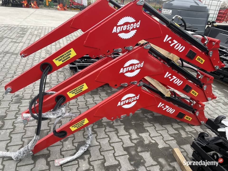 Ładowacz czołowy V700 lubelskie Zamość sprzedam