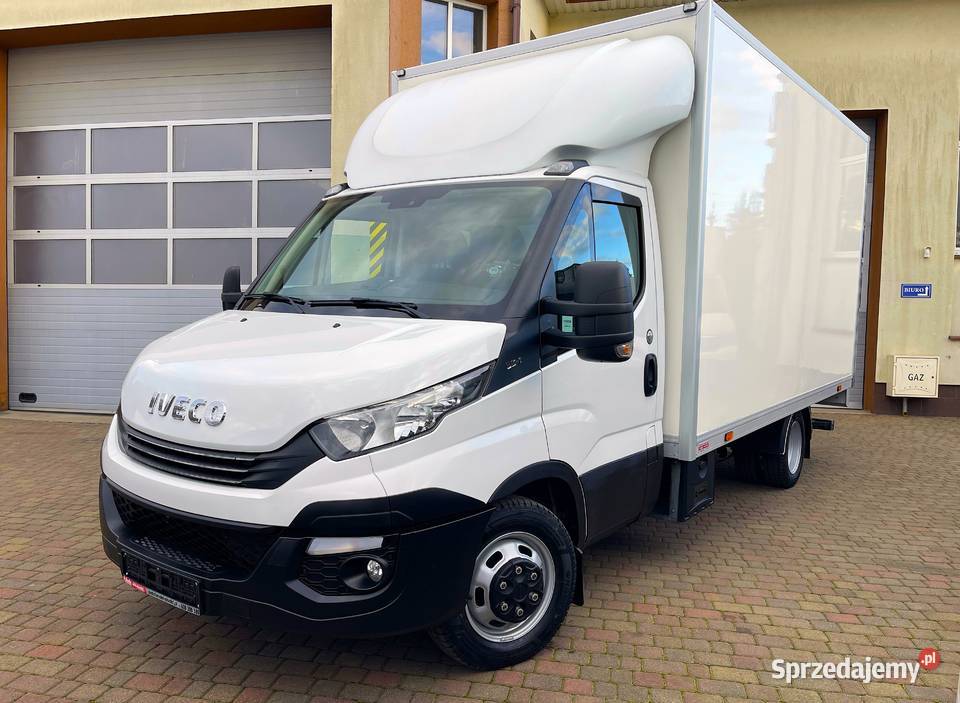 Iveco Daily Bliźniaki Izoterma Winda