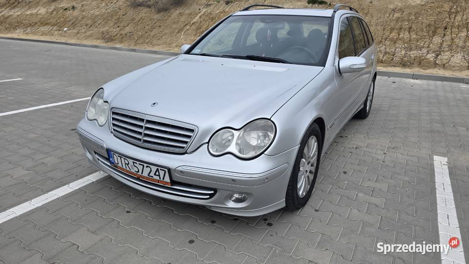 Syndyk sprzeda samochód osobowy MercedesBenz sprzedam