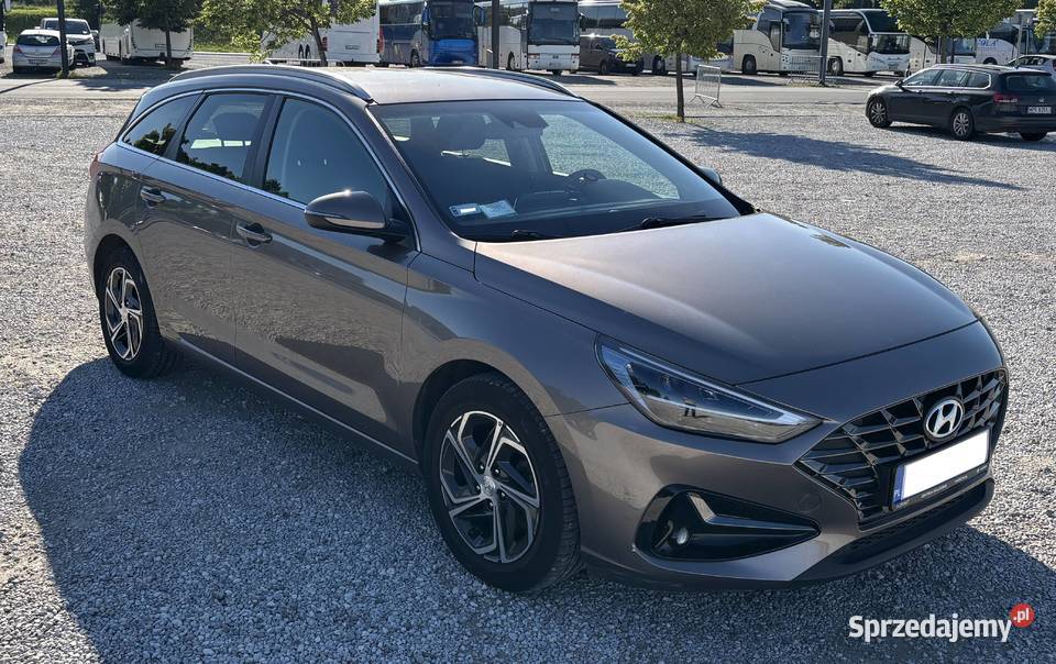 Szybkie pojemne kombi dodatkiHyundai i30 wagon15 immobilizer Warszawa