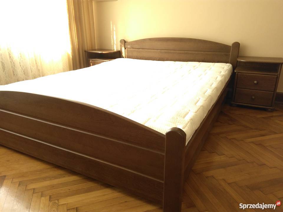Łóżko 160x200 drewniane z pojemnikiem na pościel