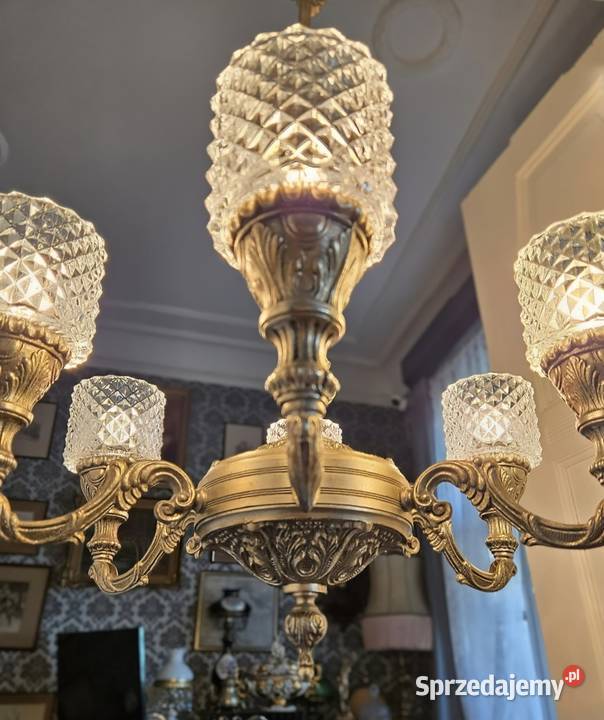 Żyrandol Sześcioramienny z kloszami Kalisz