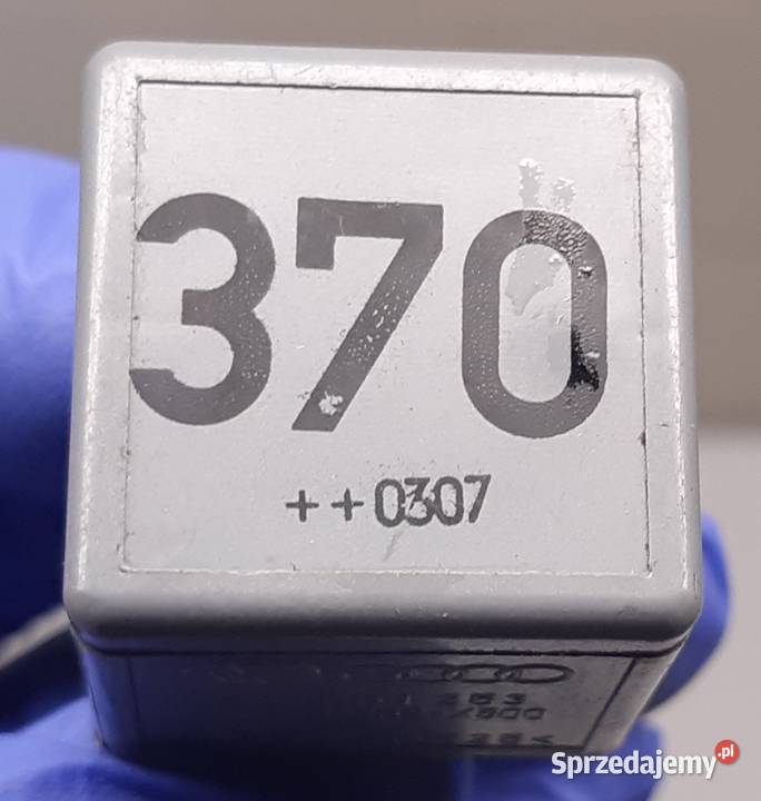 PRZEKAŹNIK 370 VW AUDI SEAT SKODA 8D0951253 dolnośląskie