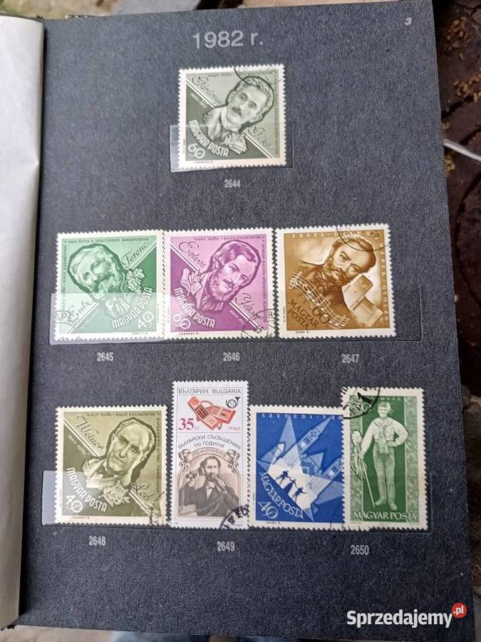 Znaczki PRL 19821983r z klaserem Antyki, Sztuka, Kolekcje Jaktorów sprzedam