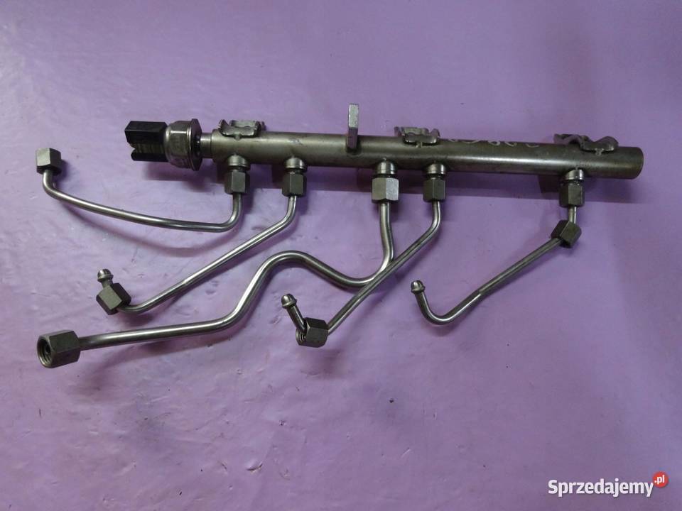 BMW E87 20 i 10r 120 165 55991101 LISTYWA sprzedam