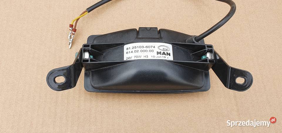 MAN HALOGEN ROBOCZY ORYGINAŁ 81251036074 Bieleń