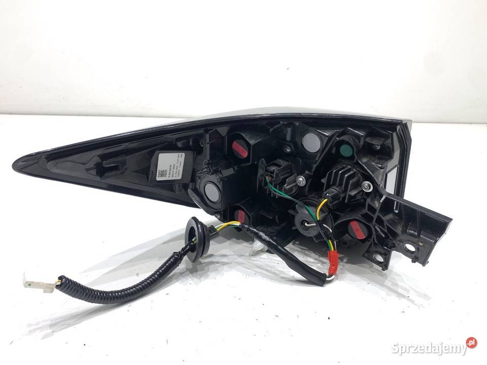 LAMPA PRAWY TYŁ LEXUS LBX 8155052F80 Crossover osobowe Lampy tylne