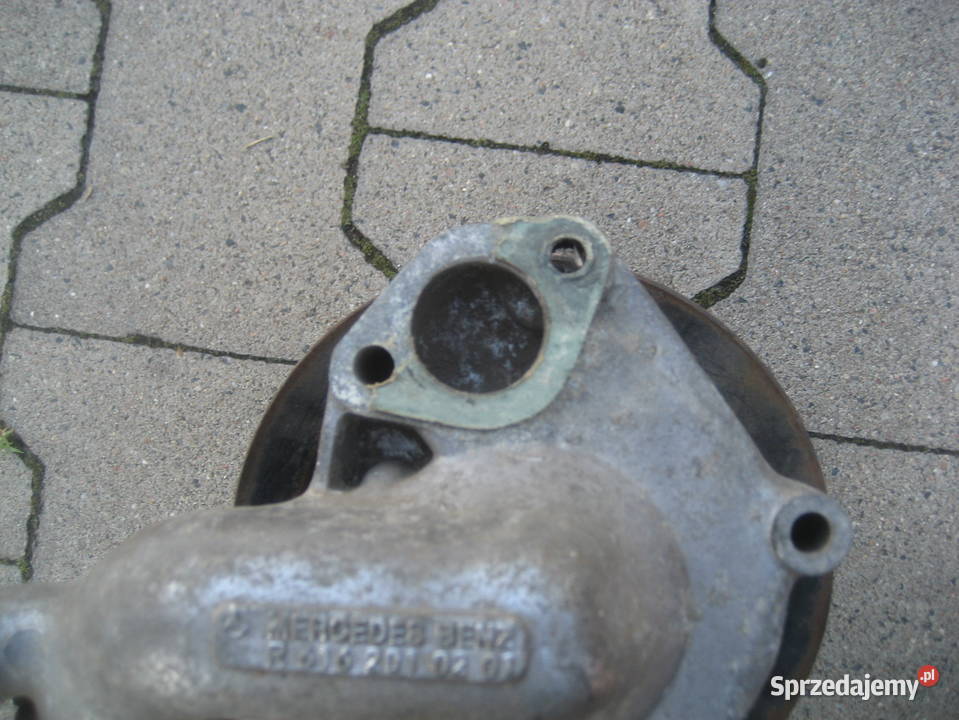 mercedes mb 100 24d pompa wody wisko 6162000322 osobowe Rakoniewice