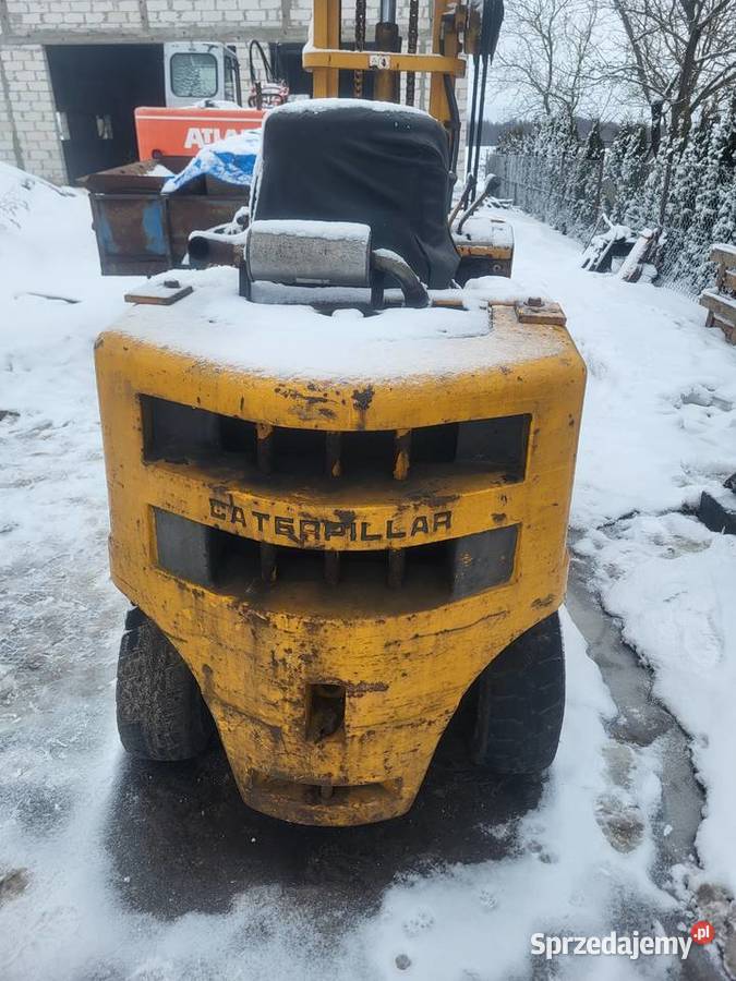 Wózek widłowy catepillar V40B Sprawny Wózki widłowe Wąbrzeźno