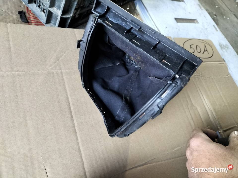 MIESZEK POKRWIEC NA LEWAREK ZMIANY BIEGÓW FORD Pozostałe lubelskie Kamień-Kolonia