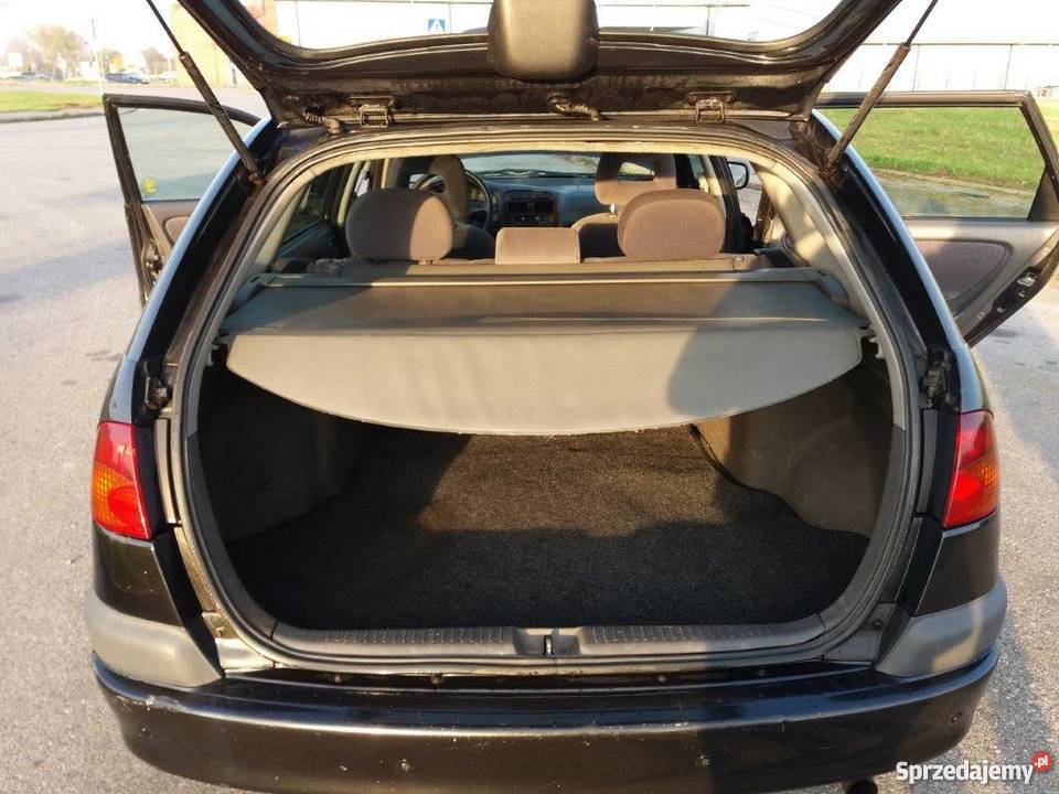 TOYOTA AVENSIS 20 td KOMBI diesel