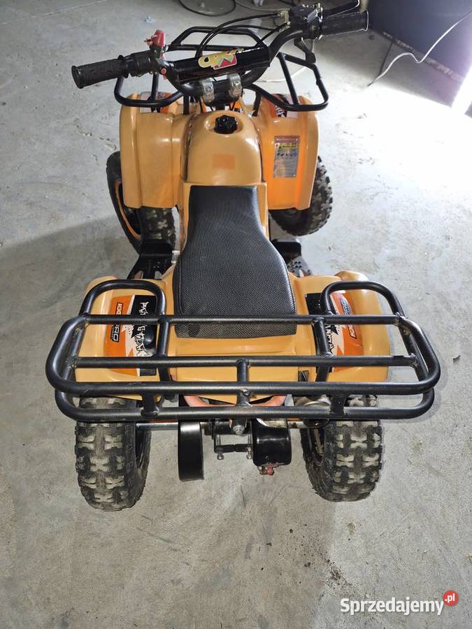 Quad sprzedam zamienię quad - ATV Motocykle, skutery, quady podkarpackie Wólka Sokołowska k. Wólki Niedźwiedzkiej