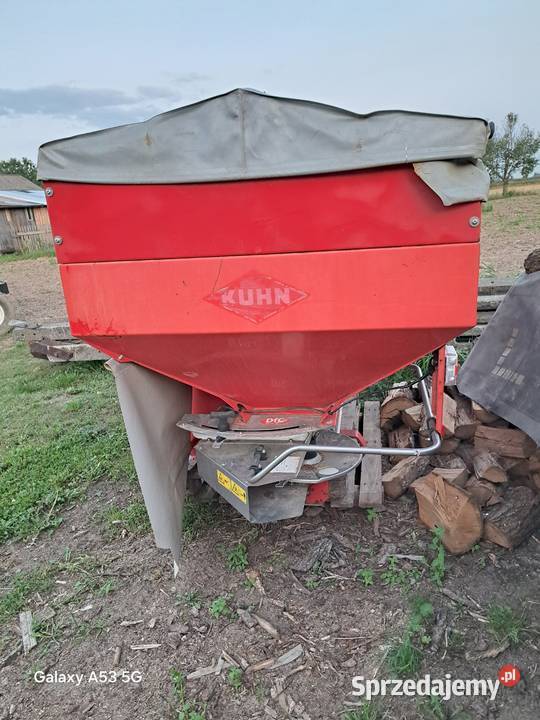 Rozsiewacz nawozu KUHN MDS 1131 w b stanie Iłża