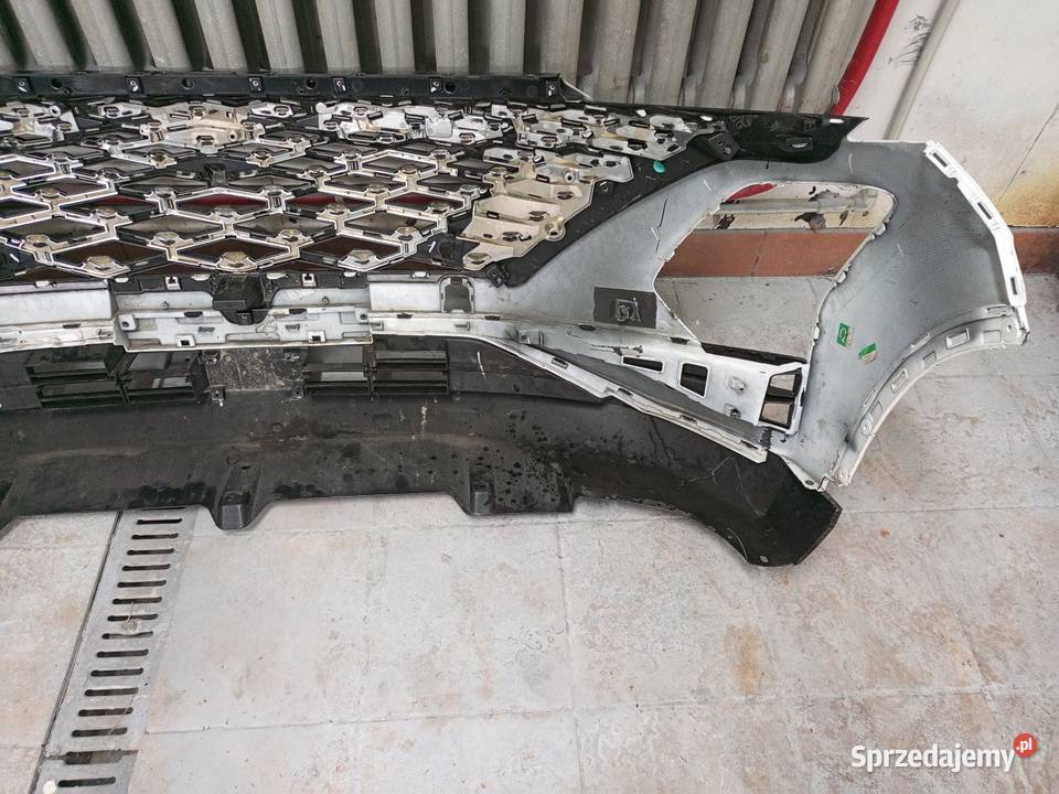 Omoda 5 zderzak przedni grill mazowieckie Góra Kalwaria