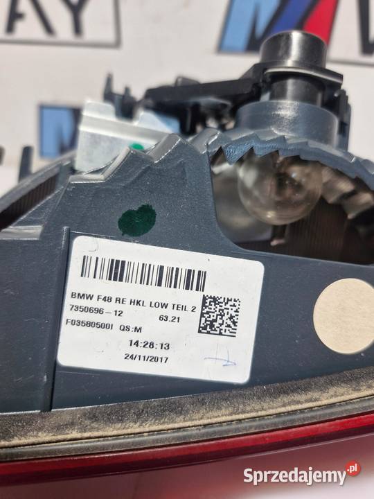 BMW X1 F48 LAMPA TYLNEJ KLAPY BAGAŻNIKA PRAWA osobowe