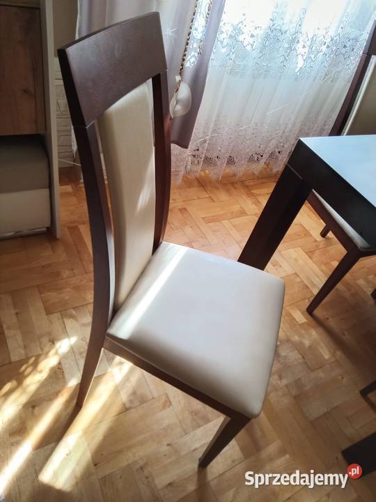Stół 6 krzeseł stan