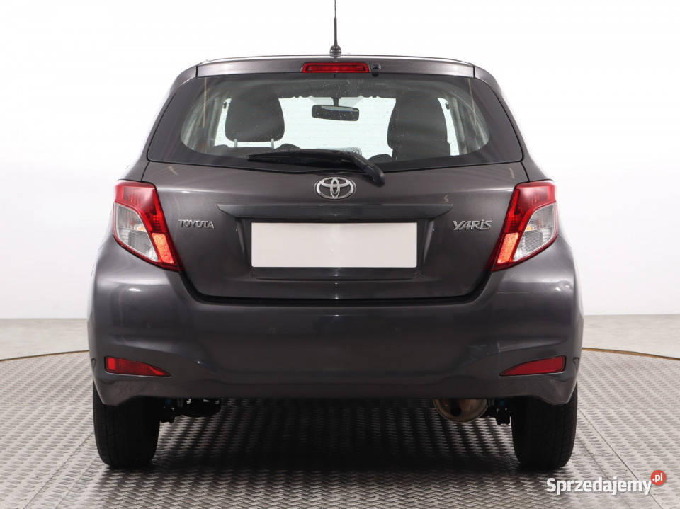 Toyota Yaris 10 VVTi manualna śląskie Katowice