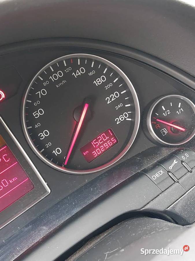 Audi A4B6 2002 Avant 20 130 klima hak Marki