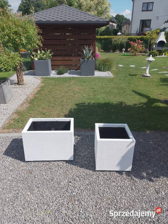 Doniczki ogrodowe Chybie