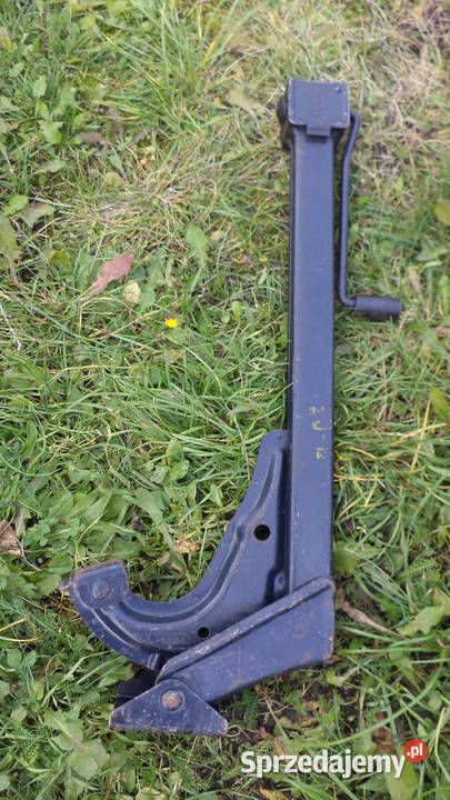 Stary lewarek samochodowy BMW E34 sedan 518i Starogard Gdański