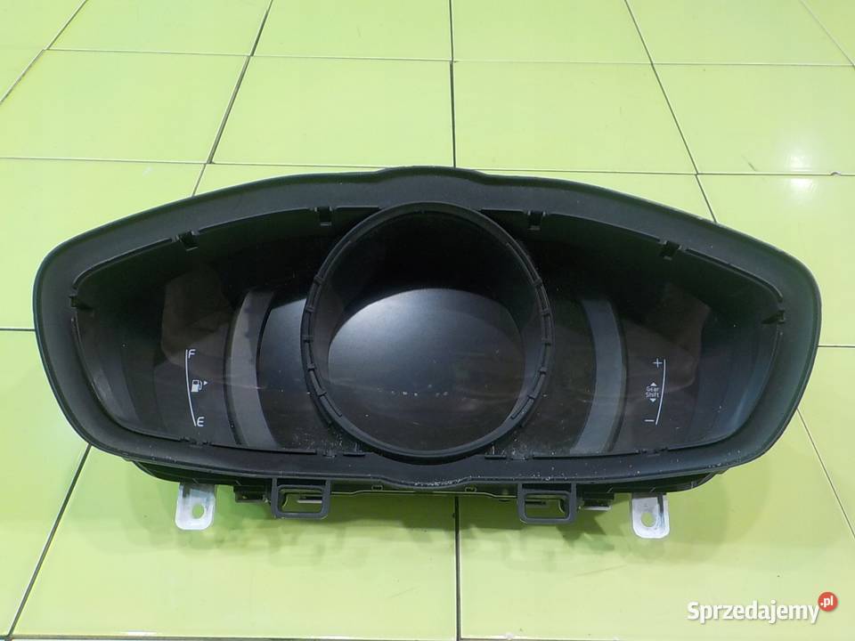 VOLVO V40 II 16D2 14r HB 5D licznik zegarowy Suków