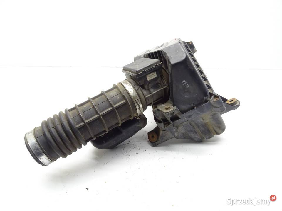 OBUDOWA FILTRA POWIETRZA 1380058B00 SUZUKI