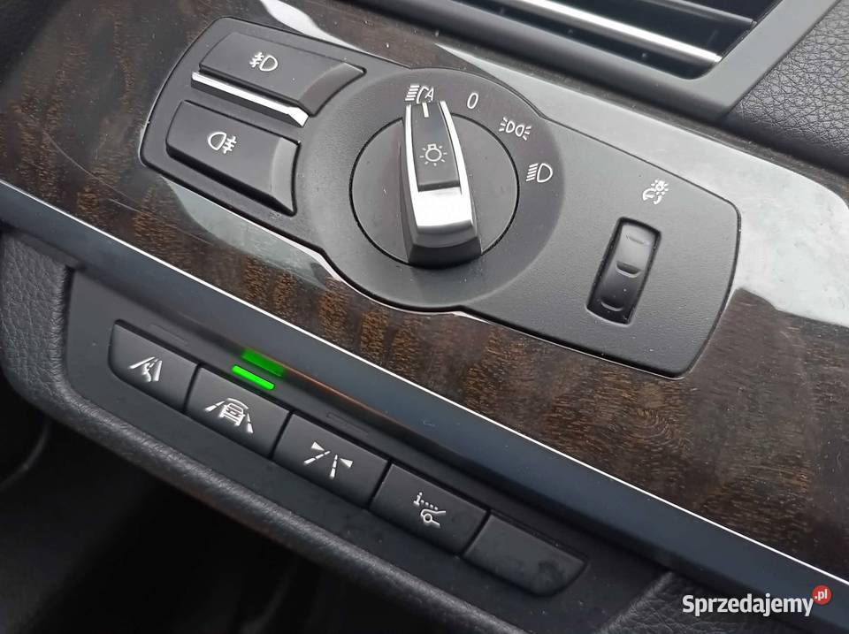 BMW 740i F01 lift 119 zdrowa bez wkładu Rok produkcji 2013
