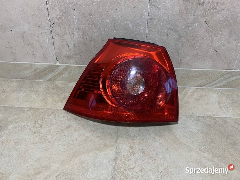 Lampa lewa tylna VW Golf 1K6945095AA małopolskie