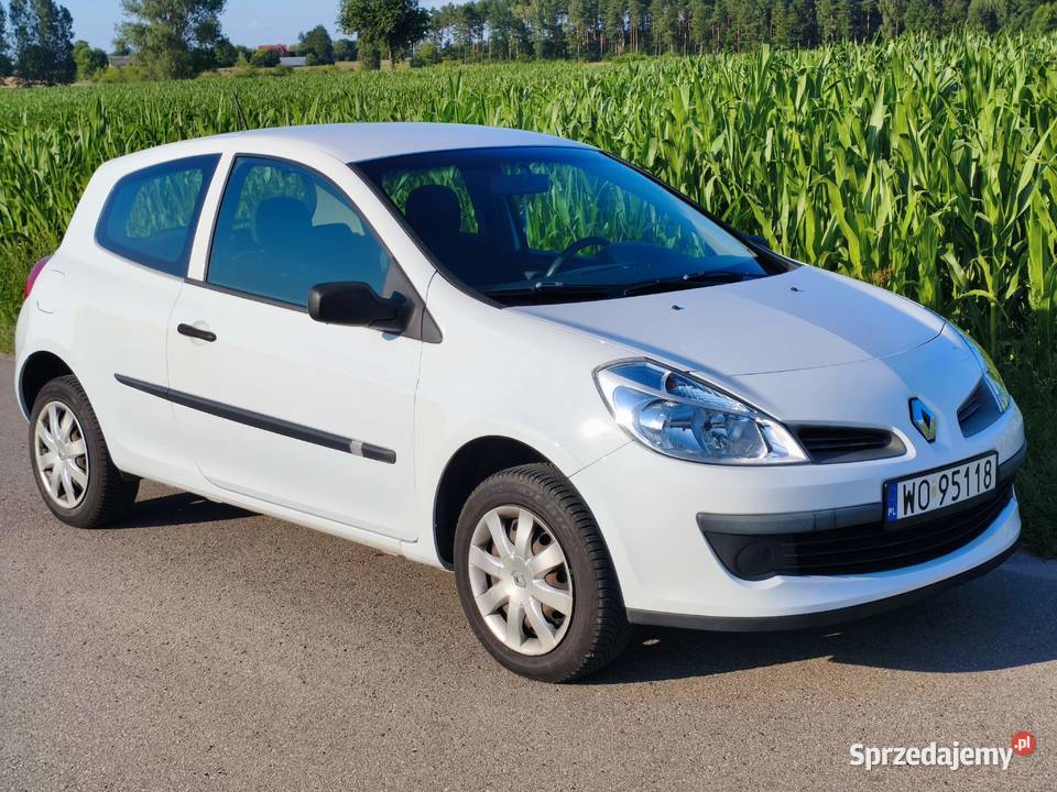 RENAULT CLIO III Ostrołęka