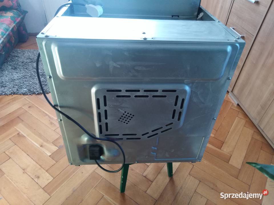 Piekarnik Candy FPP 627 x w pełni sprawny Kuchenki i piekarniki sprzedam