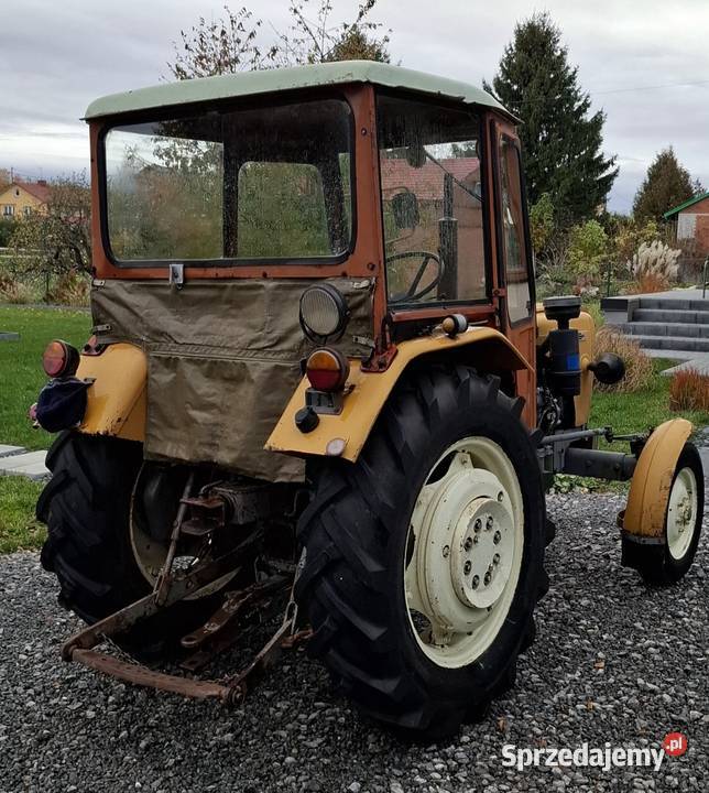 Sprzedam kabinę do ciągnika URSUS C330 C330M