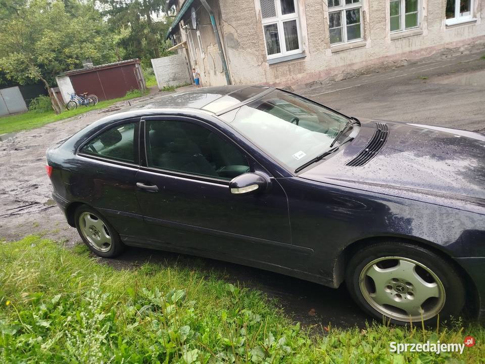 Samochód osobowy ASR (kontrola trakcji) Żnin