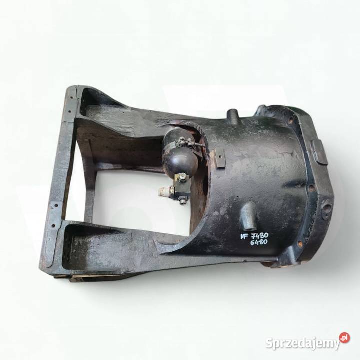 Obudowa skrzyni biegów 4280222 290807 MASSEY Wilkowo