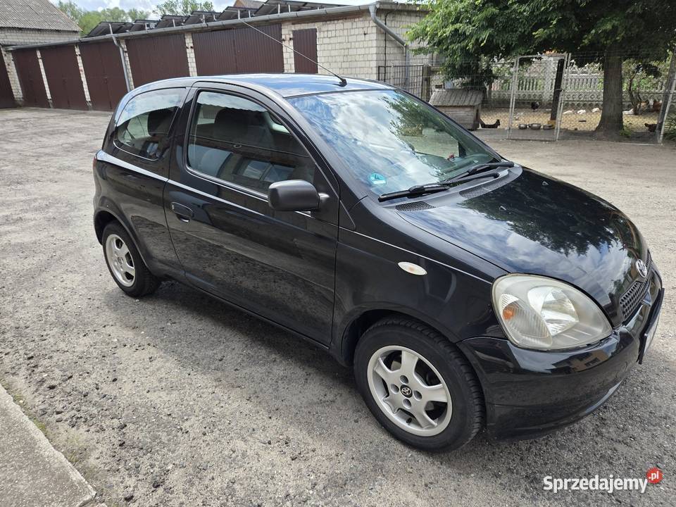 Toyota Yaris 2001