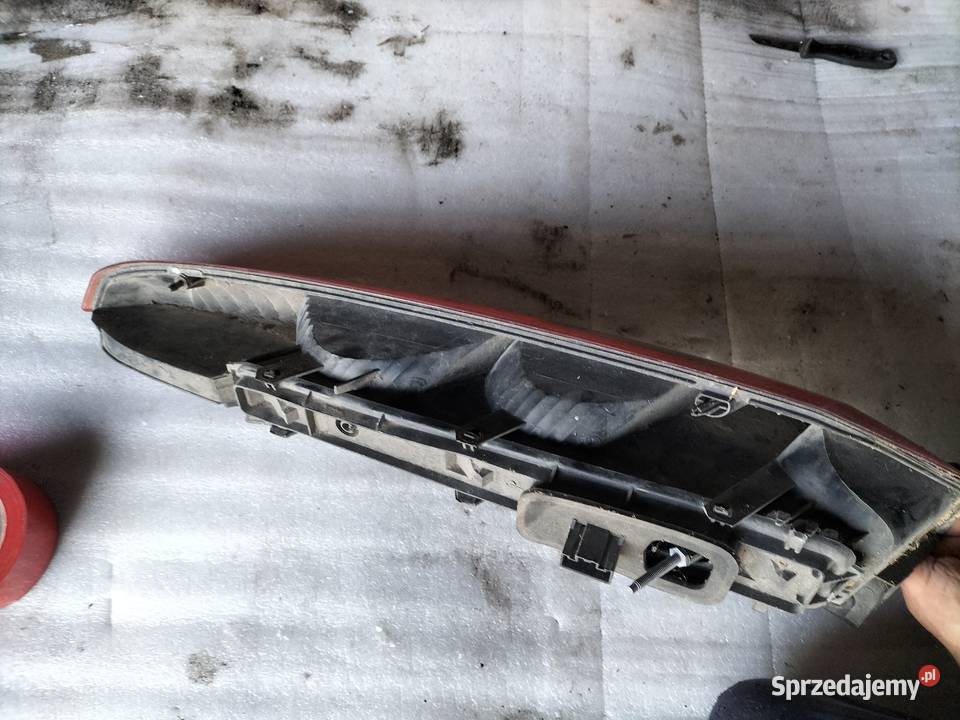 Ford Fiesta VI LAMPA TYLNA TYŁ LEWA Kamień-Kolonia