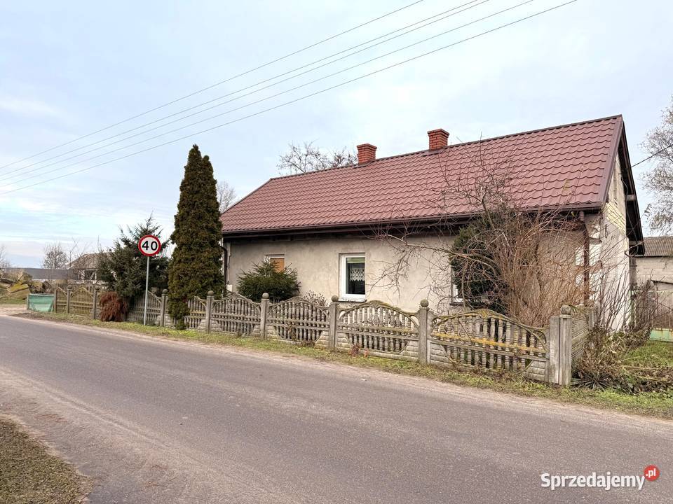 GOSPODARSTWO ROLNE Z ZABUDOWANIAMI 26185 HA asfalt