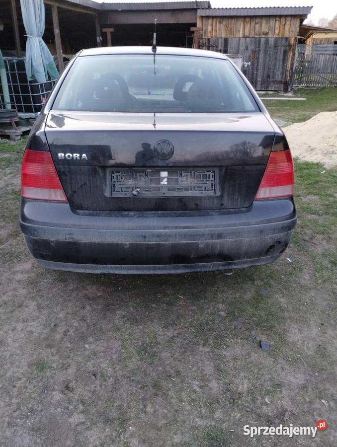 VW Bora 14 16V z LPG cała na części łódzkie Ciężkowiczki sprzedam