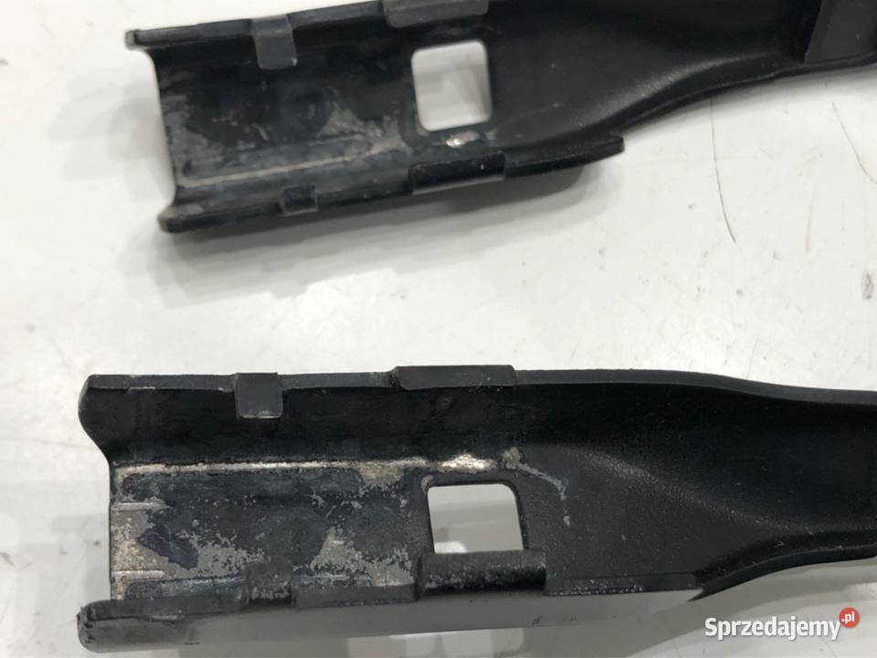 RAMIĘ WYCIERACZKI KOMPLET PRZÓD AUDI Q7 4M